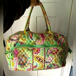 vera bradley travel bag